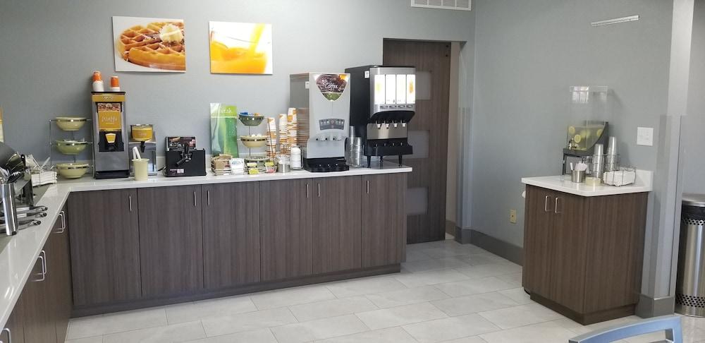 Quality Inn Pelham I-65 Exit 246 Ngoại thất bức ảnh