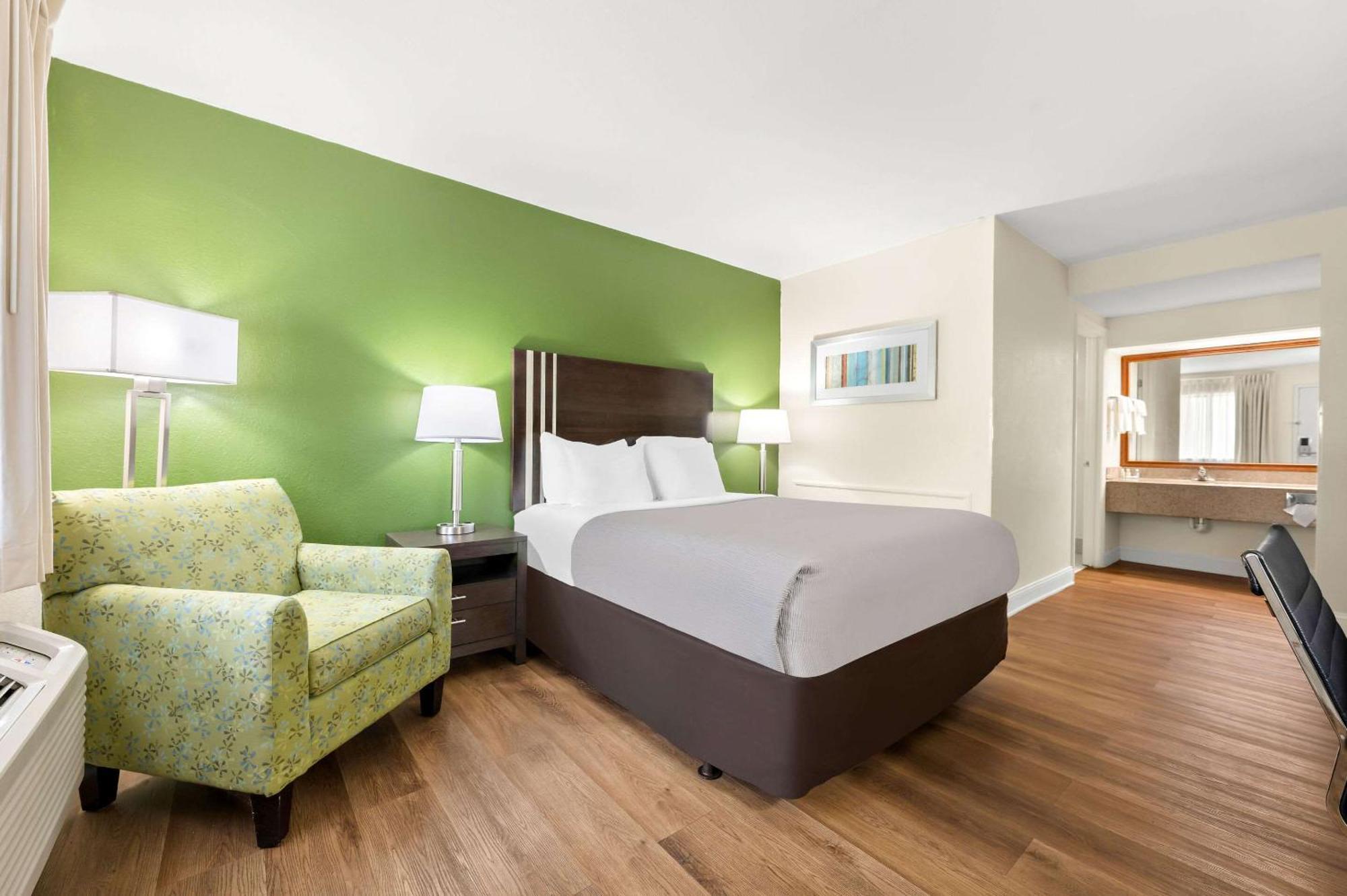 Quality Inn Pelham I-65 Exit 246 Ngoại thất bức ảnh