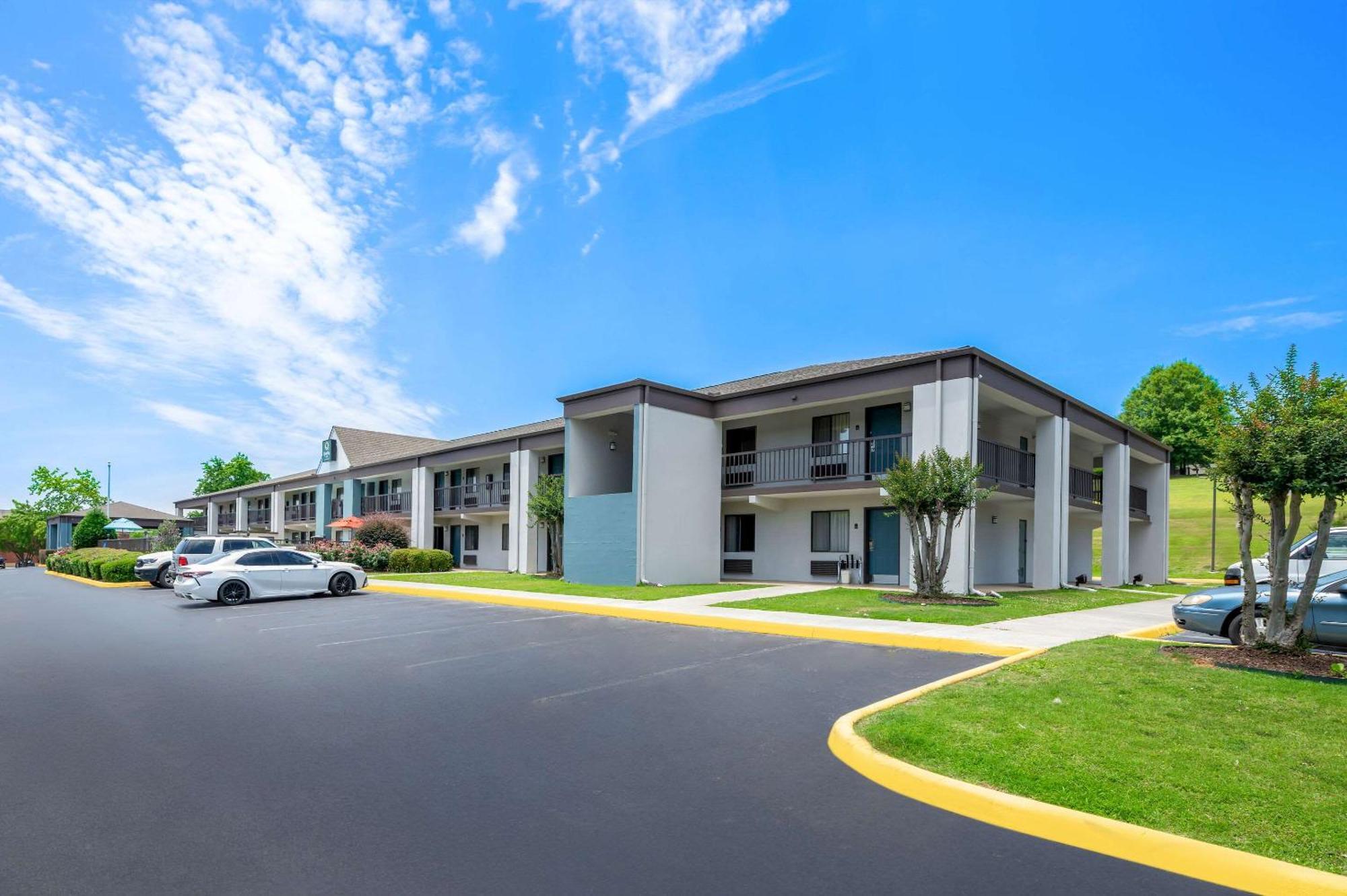 Quality Inn Pelham I-65 Exit 246 Ngoại thất bức ảnh